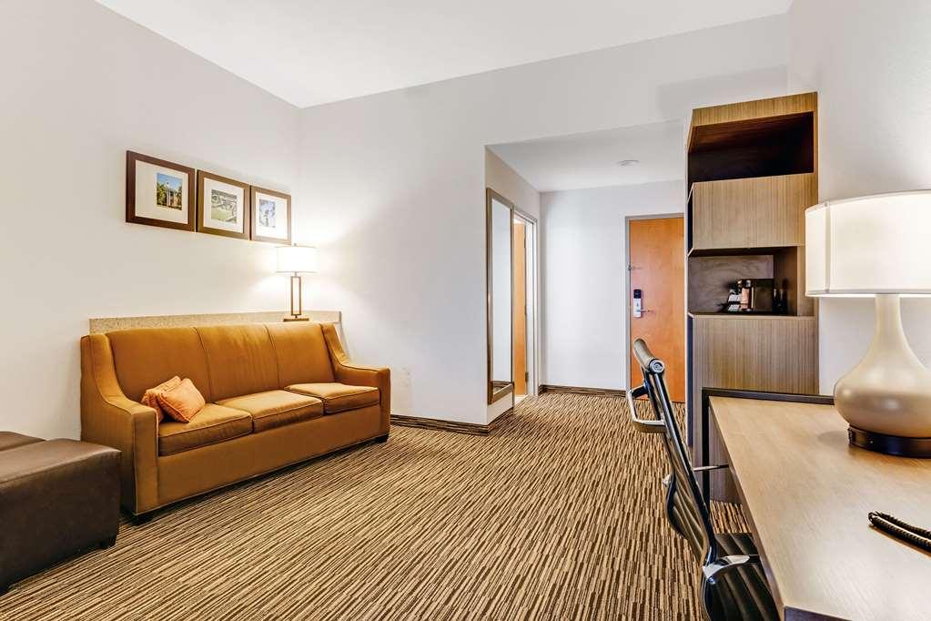 Comfort Suites Murfreesboro Room photo